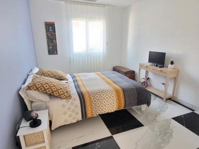 Recently Built Villa with Lovely Pool in Gardens