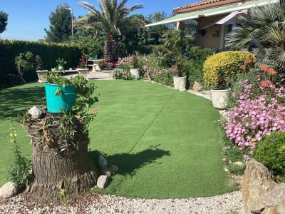 Superb Single-Storey Villa Plus Converted Garage