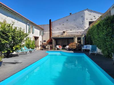 Renovated Villa With Heated Swimming Pool