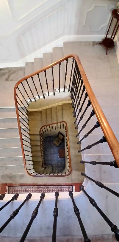 Impressive Maison-de-Maitre with Guest Gite and Pool