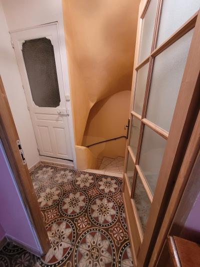 Village House With Garage in Tourist Sector