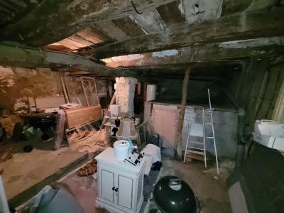 Village House With Garage in Tourist Sector