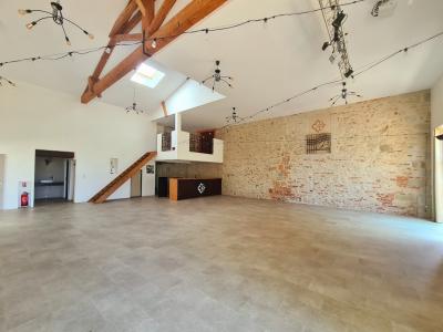 Beautiful Domain With Main House Guest House with Land and Open Views