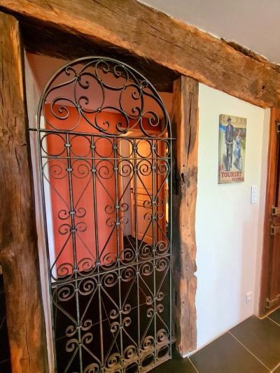 Beautiful Domain With Main House Guest House with Land and Open Views