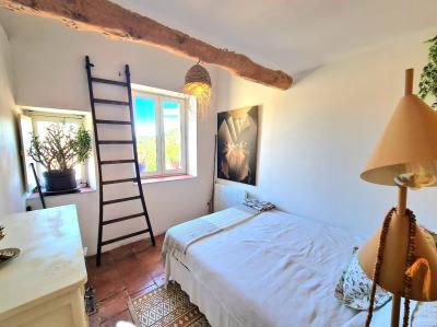 Superb Main House with Guest House And Beautiful