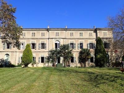 Chateau, Cottages And More By Canal du Midi