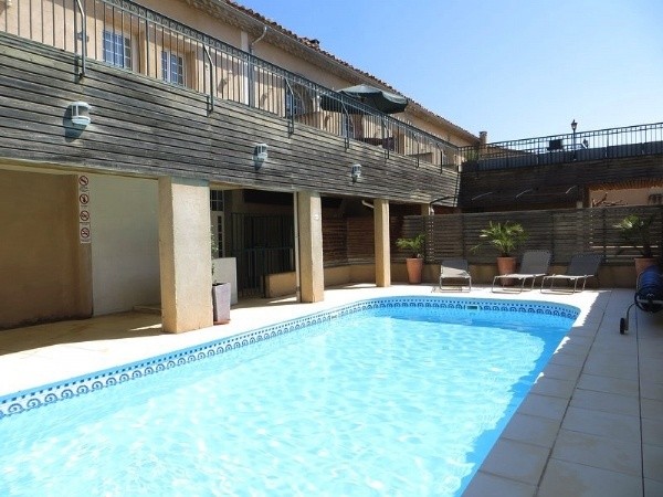 Apartment In Former Wine Domaine With Common Pool And Sauna, Private Parking
