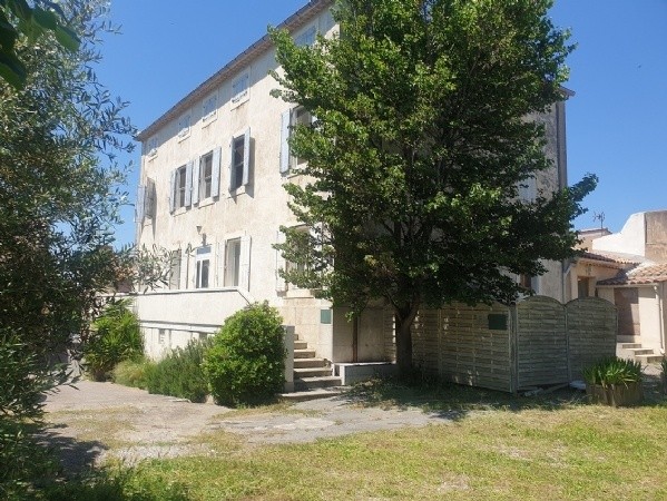 Main Photo of a 8 bedroom  House for sale