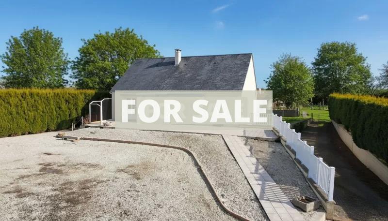 Detached House with Garden by the Coast