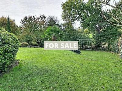 Detached House with Landscaped Garden