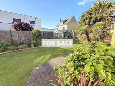 Lovely Family Home in Coastal Town