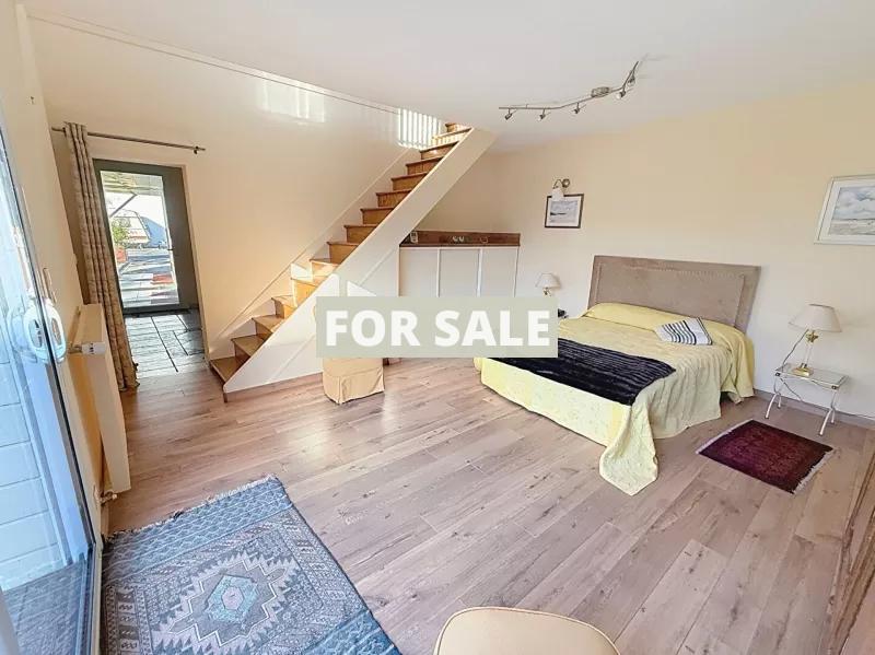 Lovely Family Home in Coastal Town