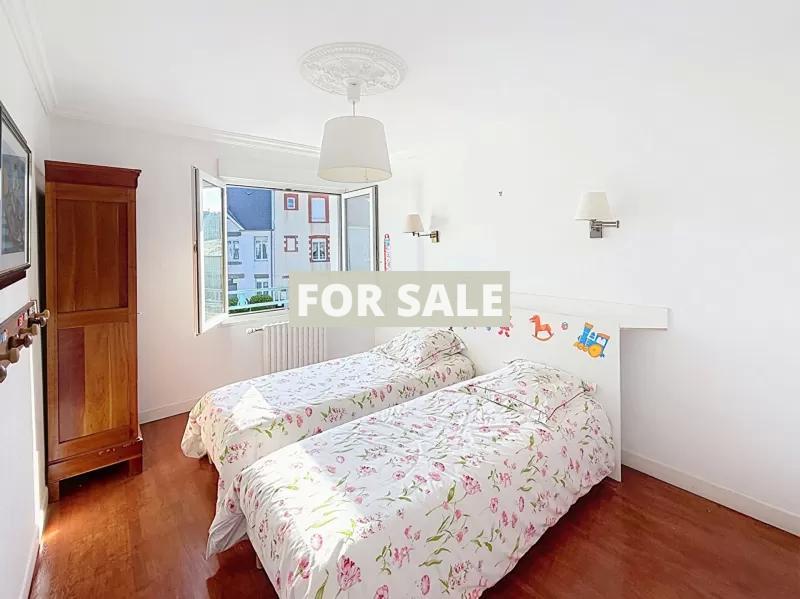 Lovely Family Home in Coastal Town