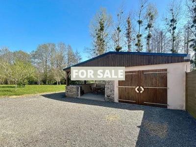 Detached Country House with Outbuilding