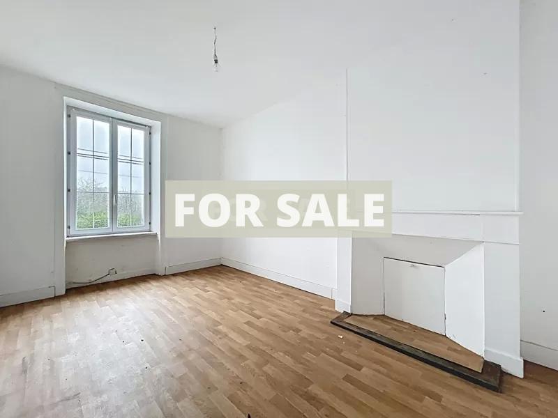 Detached House with Garden