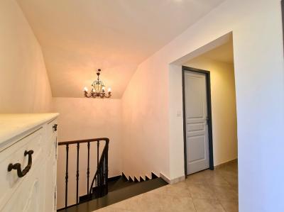 Fully Renovated Manor House, Garage, Spa And Superb Terrace