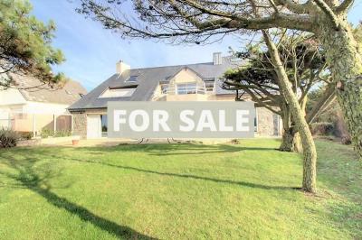 Detached House in Coastal Setting