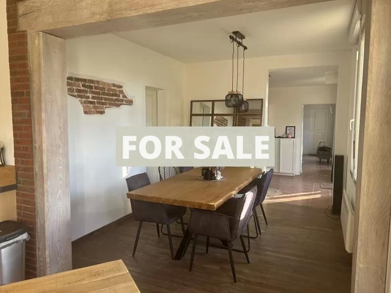 Detached Country House with Open View