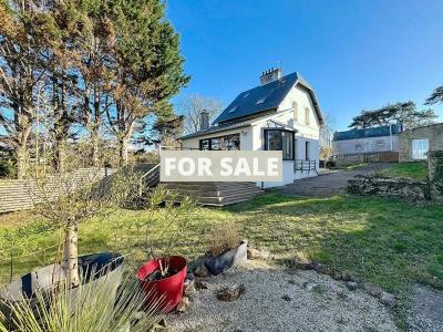 Detached House with Garden and Open Sea View