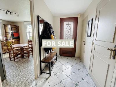 Detached House with Landscaped Garden