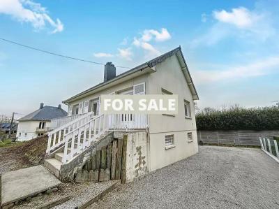 Detached House with Garden