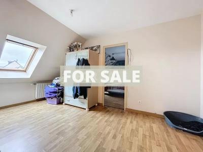 Detached House with Garden by the Coast