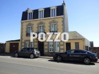 Superb Town House with Sea View