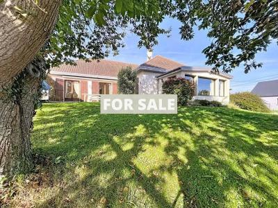 Detached House with Garden by the Coast