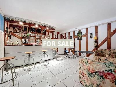 Detached House with Garden by the Coast