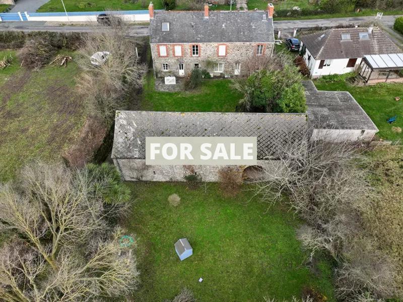 Detached Country House with Outbuilding