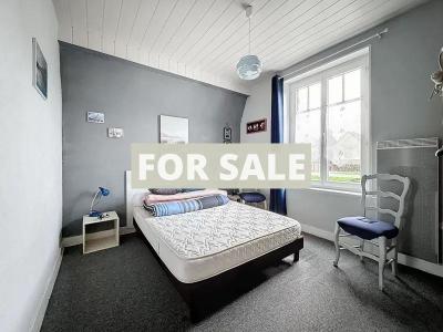 Detached House with Garden by the Coast