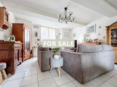 Town House with Neat Garden