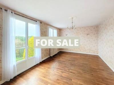Detached House with Garden only 1.8km to the Sea