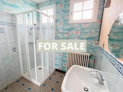 Detached House with Garden only 1.8km to the Sea