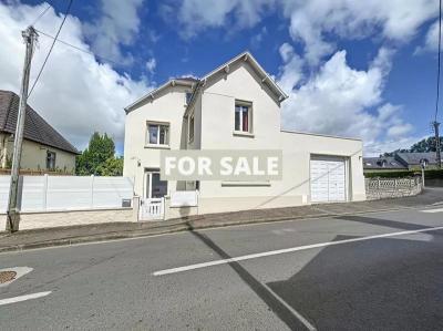 Detached House with Garden