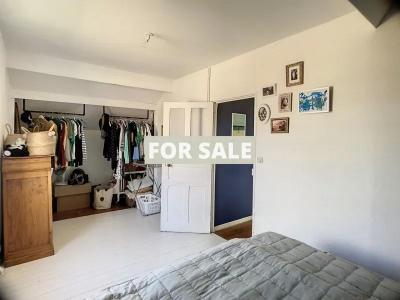 Detached House with Garden