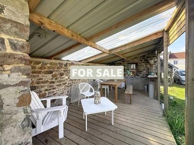 Detached House with Garden