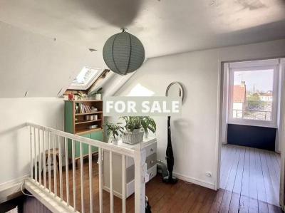 Detached House with Garden