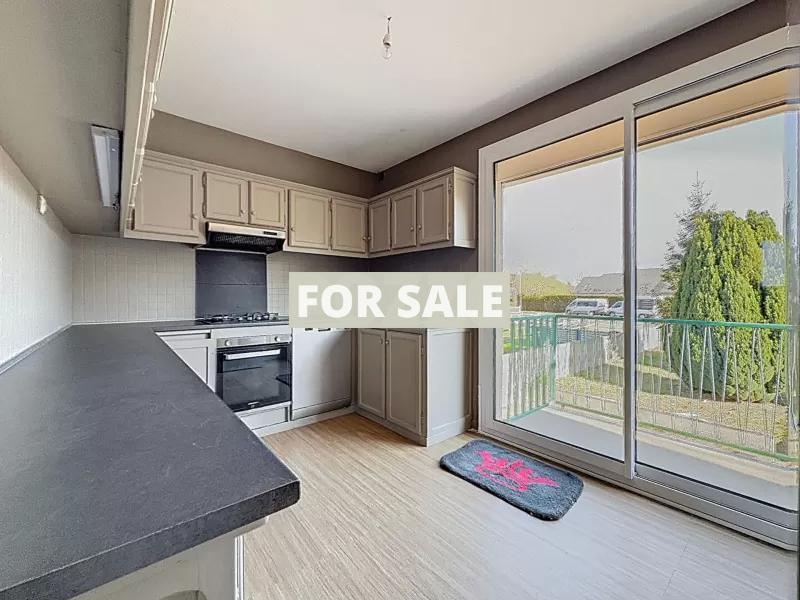 Detached House in Good Order by the Coast