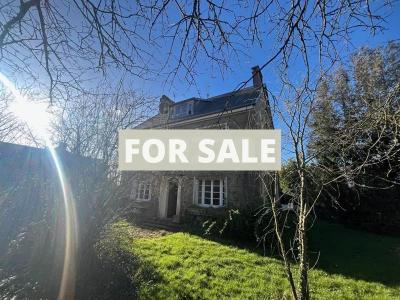 Detached Country House with Outbuilding