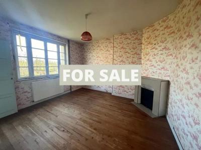 Detached Country House with Outbuilding
