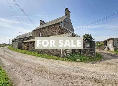 Detached Country House with Outbuilding