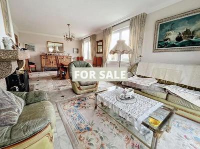 Architect Designed Detached House and Garden