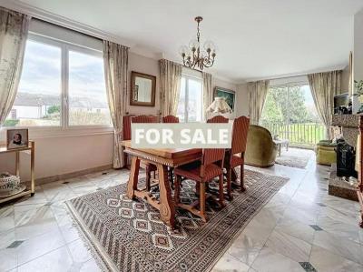 Architect Designed Detached House and Garden