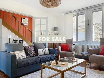 Town House in Excellent Condition with Garden