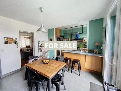 Town House in Excellent Condition with Garden