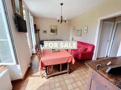 Detached House with Lovely Large Garden