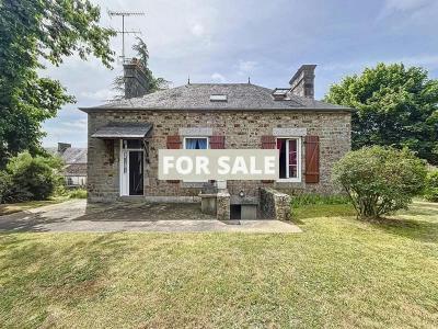 Detached House with Lovely Large Garden