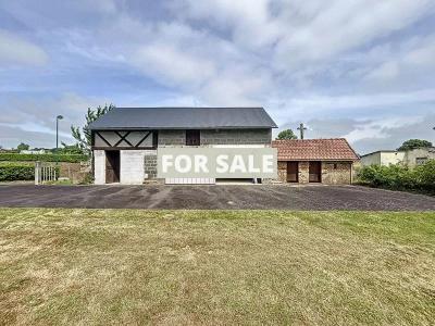 Detached House with Lovely Large Garden