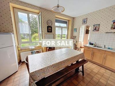 Detached House with Lovely Large Garden